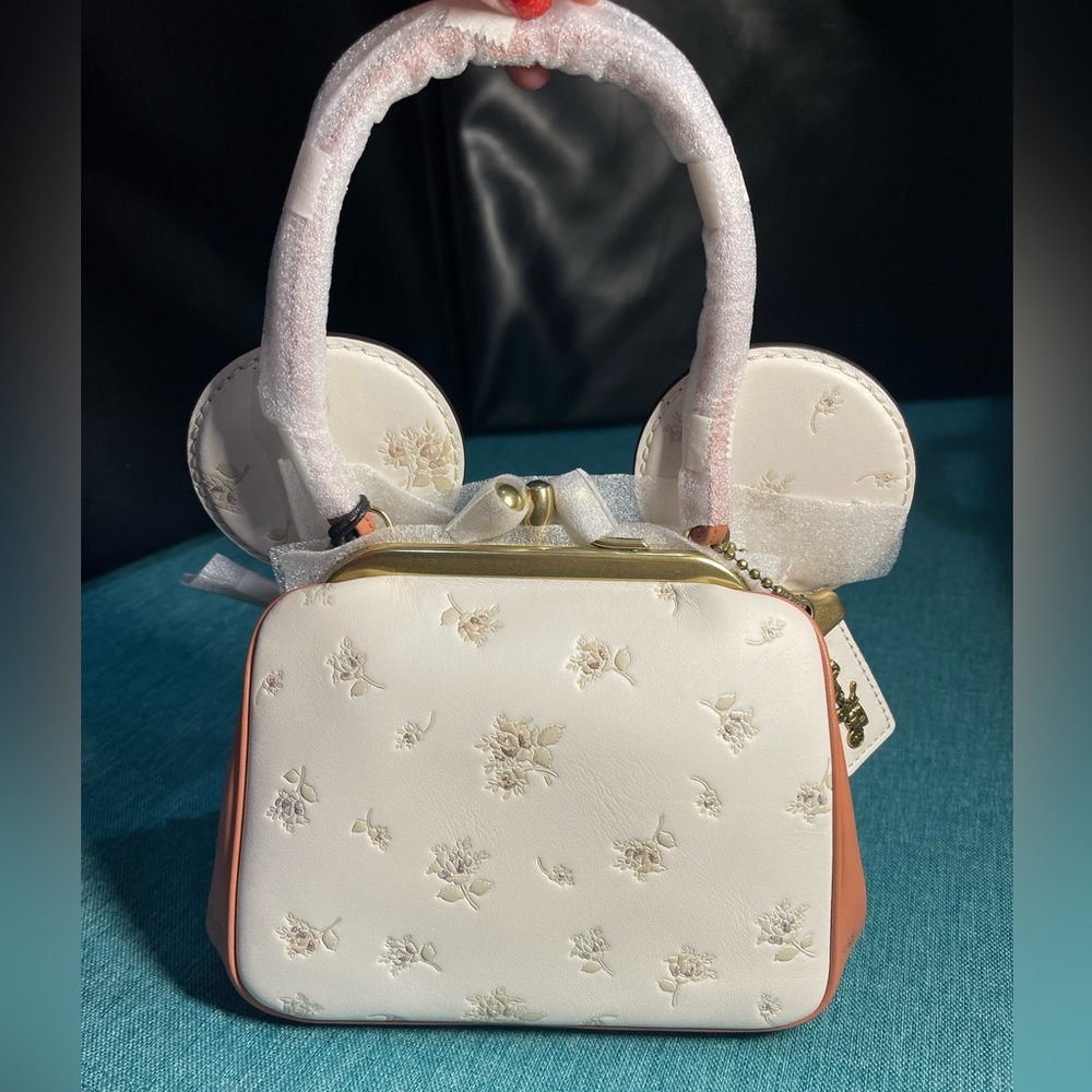 Disney x Coach Minnie Mouse Purse NWT